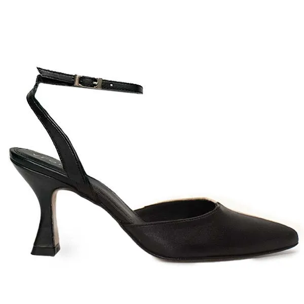 Cinderella Black and White | Leather pump